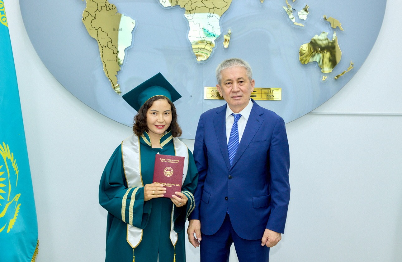 KazNARU ЖАС ҒАЛЫМДАРЫНА PhD ДИПЛОМДАРЫ ТАБЫСТАЛДЫ